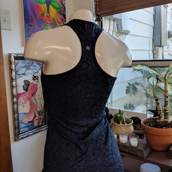 Lululemon Paisley Tank - SOLD - Picture 2 of 5